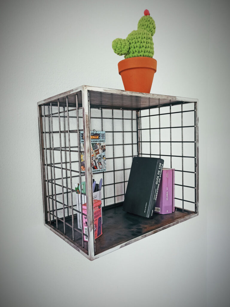 Objetos decoración en metal