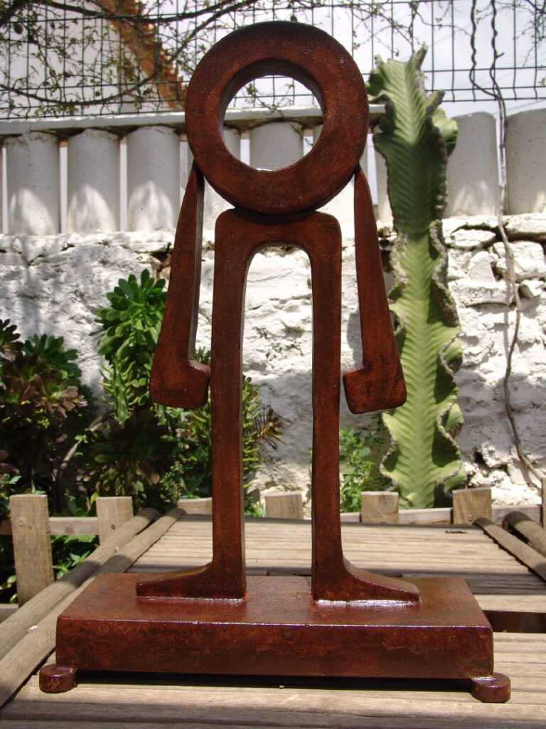 ungry- obra-escultorica-Fran Coronado 3